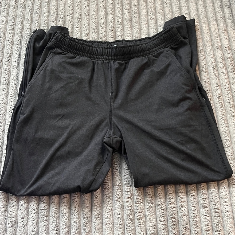 Champion Men’s Black Slim Leg Sweatpants